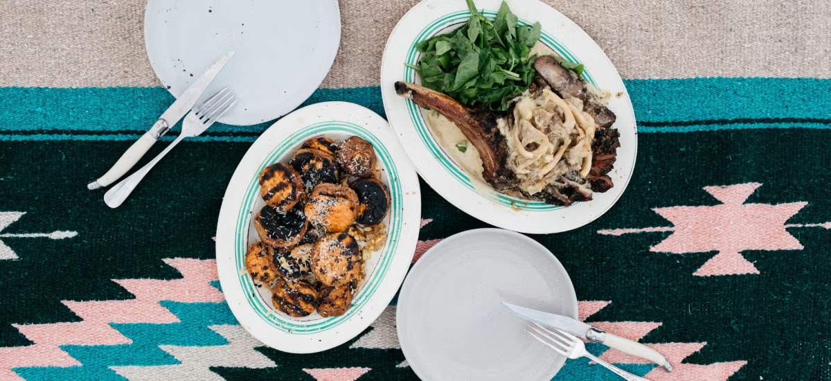 MUSTARD TOMAHAWK STEAK WITH MUSHROOMS